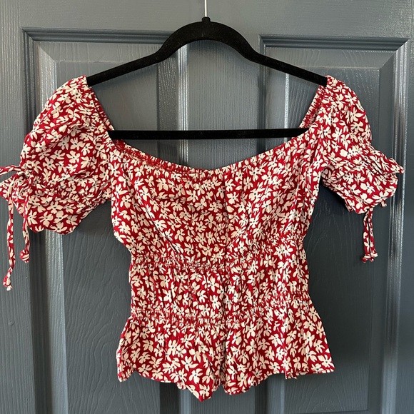 Reformation Solis Ruffle Top - Picture 6 of 8